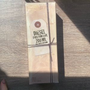 Diesel fuel for life shower gel